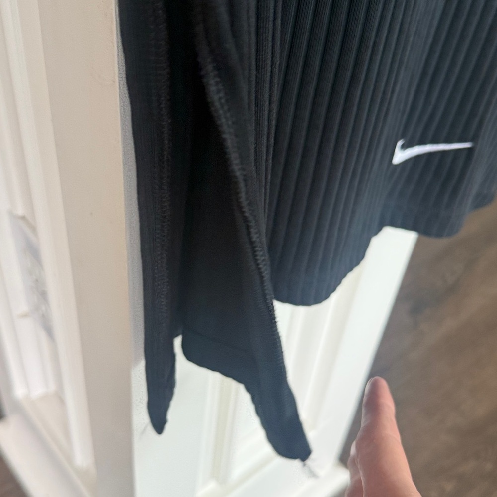 Nike NWOT Black High Waist Ribbed Pencil Skirt with Swoosh XS - Picture 6 of 10